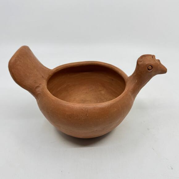 Vintage Terracotta Mexican Folk Art Hen Effigy Bowl - Picture 3 of 7